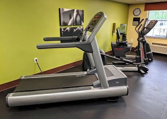 Country Inn & Suites By Radisson, Michigan City, In
